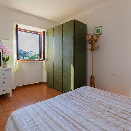 Apartment Casale Di Mare By Elbasummer Portoferraio